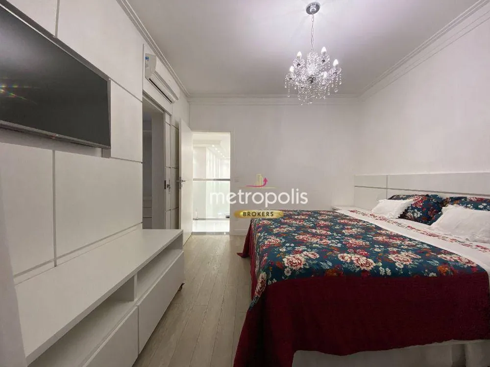 Sobrado, 4 quartos, 630 m² - Foto 1