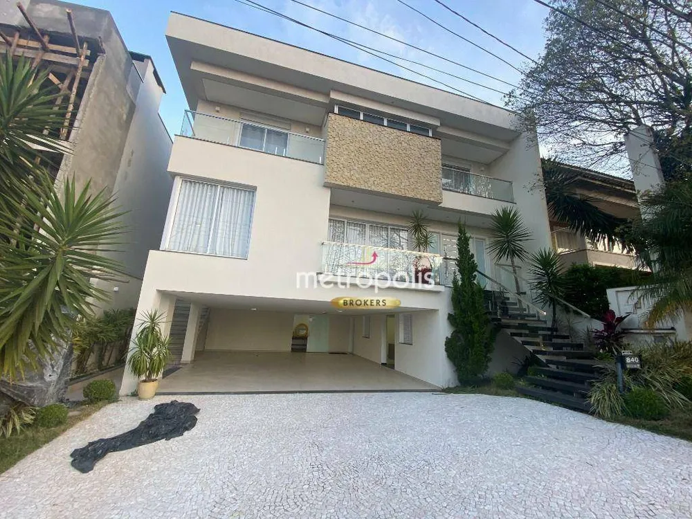 Sobrado, 4 quartos, 630 m² - Foto 1