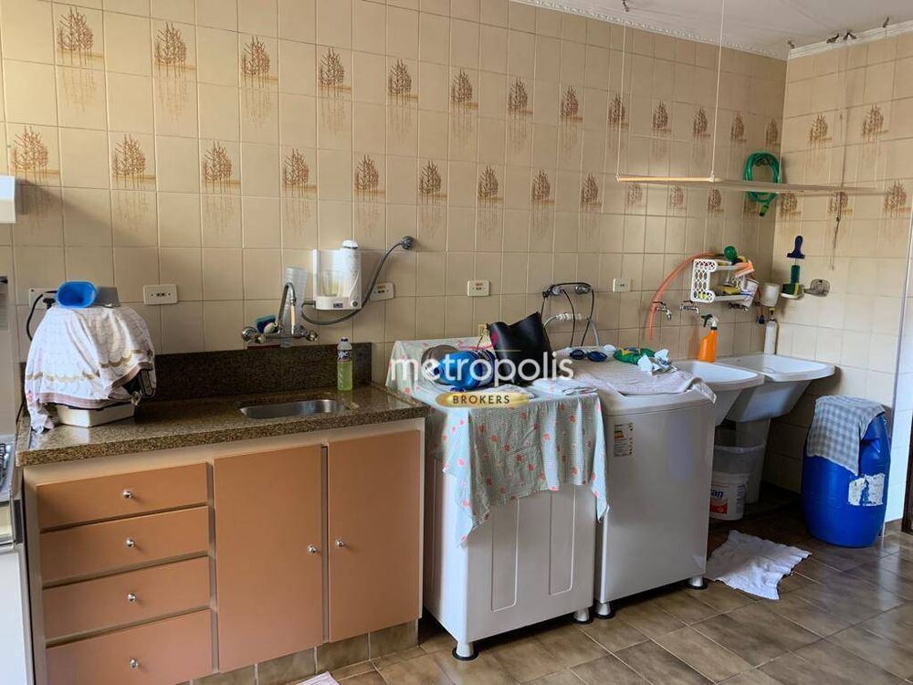 Sobrado, 6 quartos, 300 m² - Foto 2