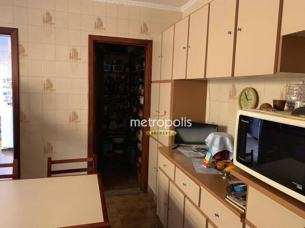 Sobrado, 6 quartos, 300 m² - Foto 3