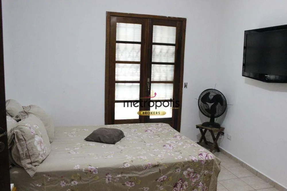 Casa, 4 quartos, 236 m² - Foto 8