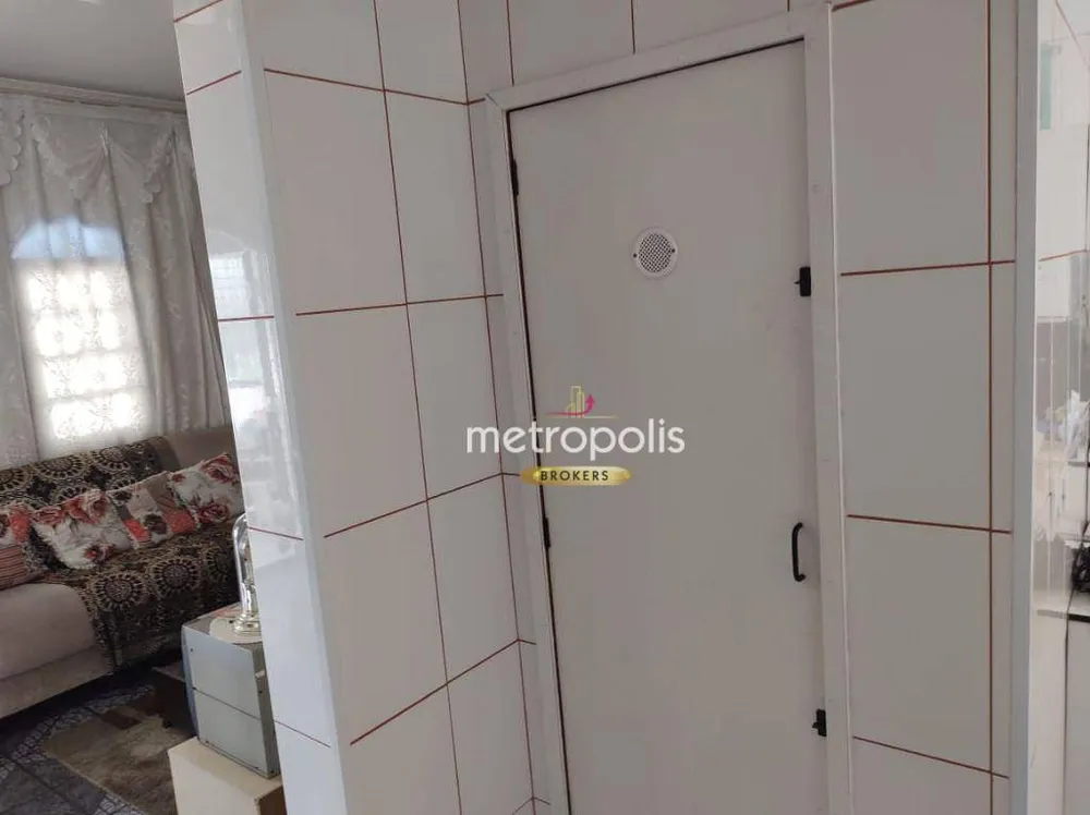 Sobrado, 3 quartos, 222 m² - Foto 2