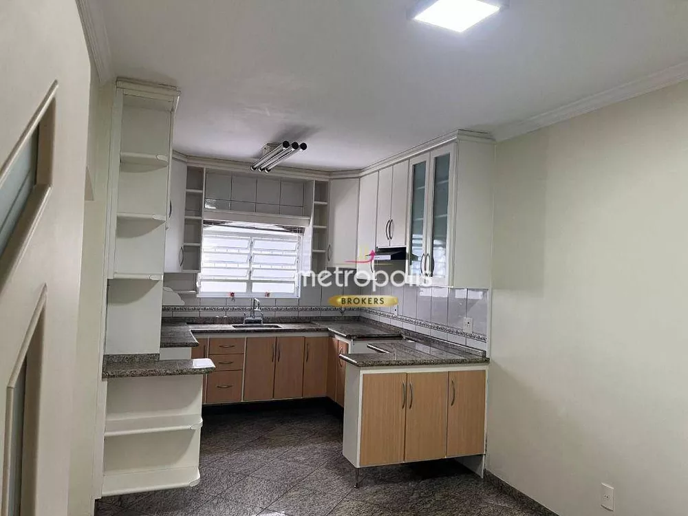 Sobrado à venda com 3 quartos, 300m² - Foto 7