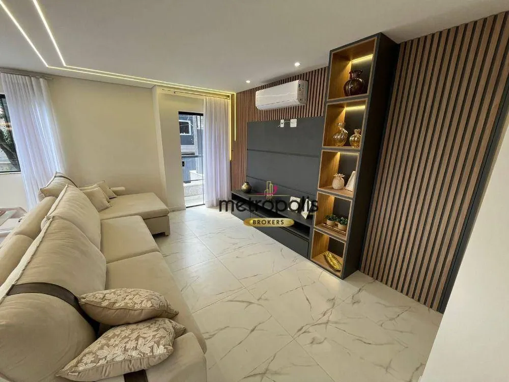 Sobrado, 3 quartos, 220 m² - Foto 2