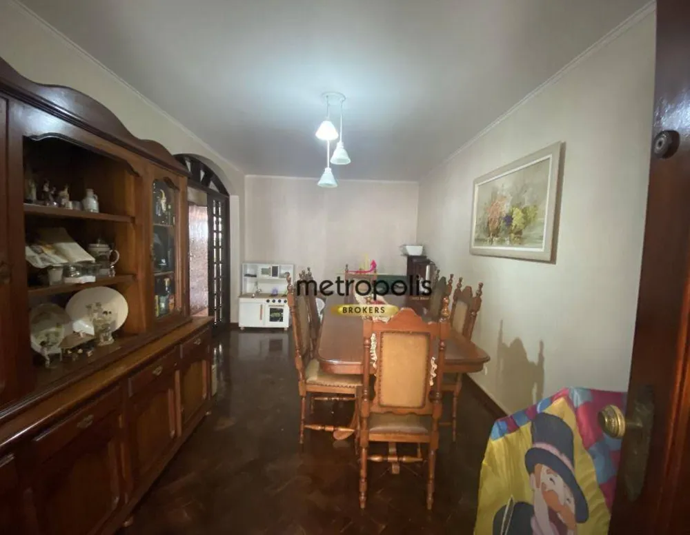 Sobrado, 3 quartos, 223 m² - Foto 2