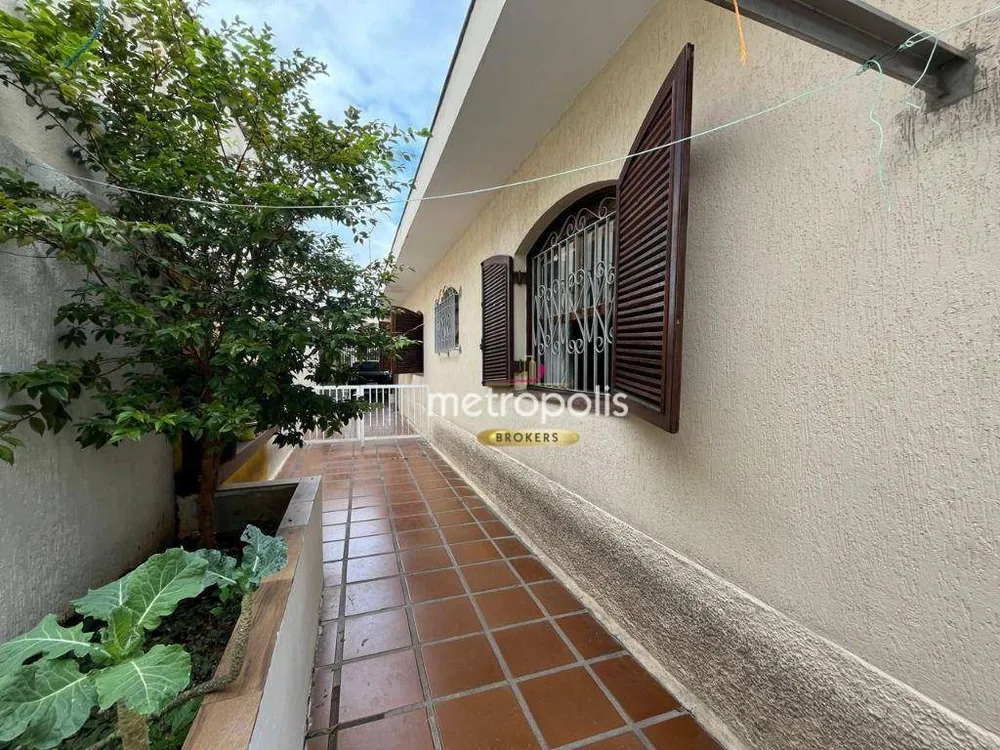 Casa, 4 quartos, 240 m² - Foto 11