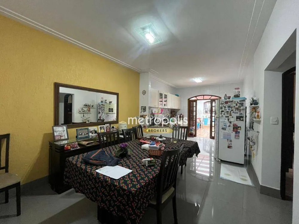 Casa, 4 quartos, 240 m² - Foto 9