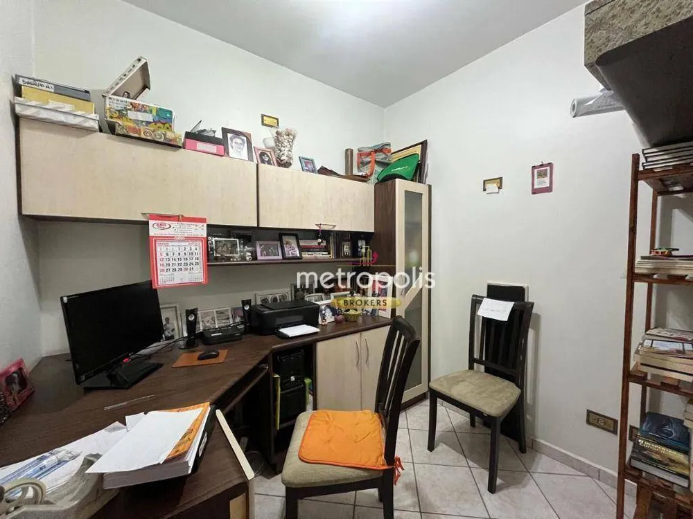 Casa, 4 quartos, 240 m² - Foto 2