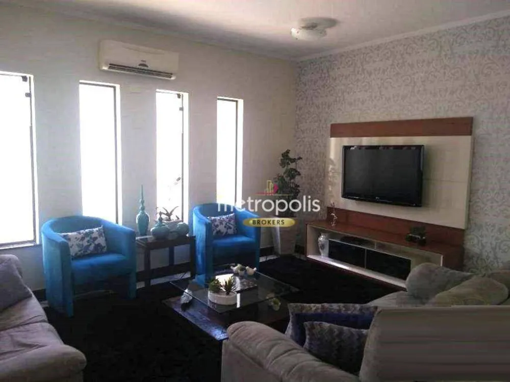 Sobrado, 3 quartos, 320 m² - Foto 1