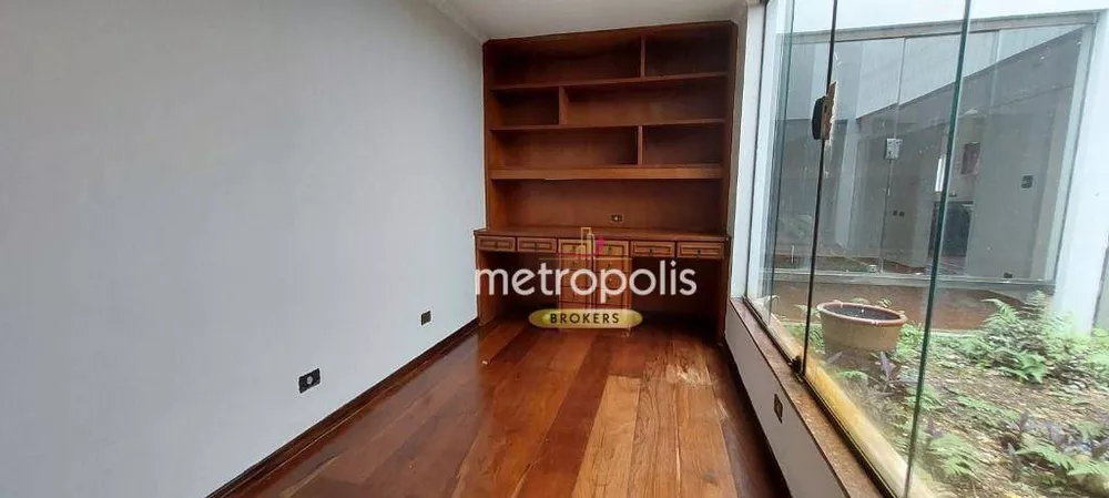 Sobrado à venda e aluguel com 3 quartos, 540m² - Foto 4