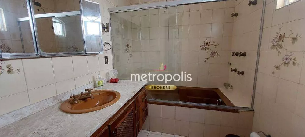 Sobrado à venda e aluguel com 3 quartos, 540m² - Foto 9