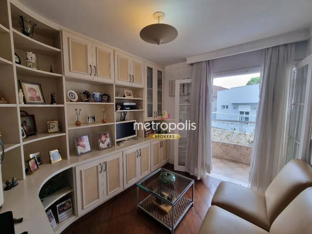 Sobrado, 4 quartos, 233 m² - Foto 1