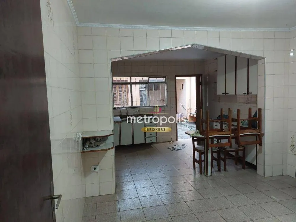 Sobrado, 3 quartos, 381 m² - Foto 1