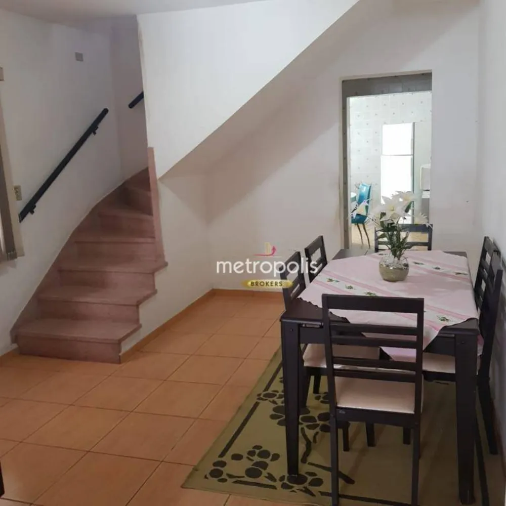 Sobrado, 3 quartos, 207 m² - Foto 1