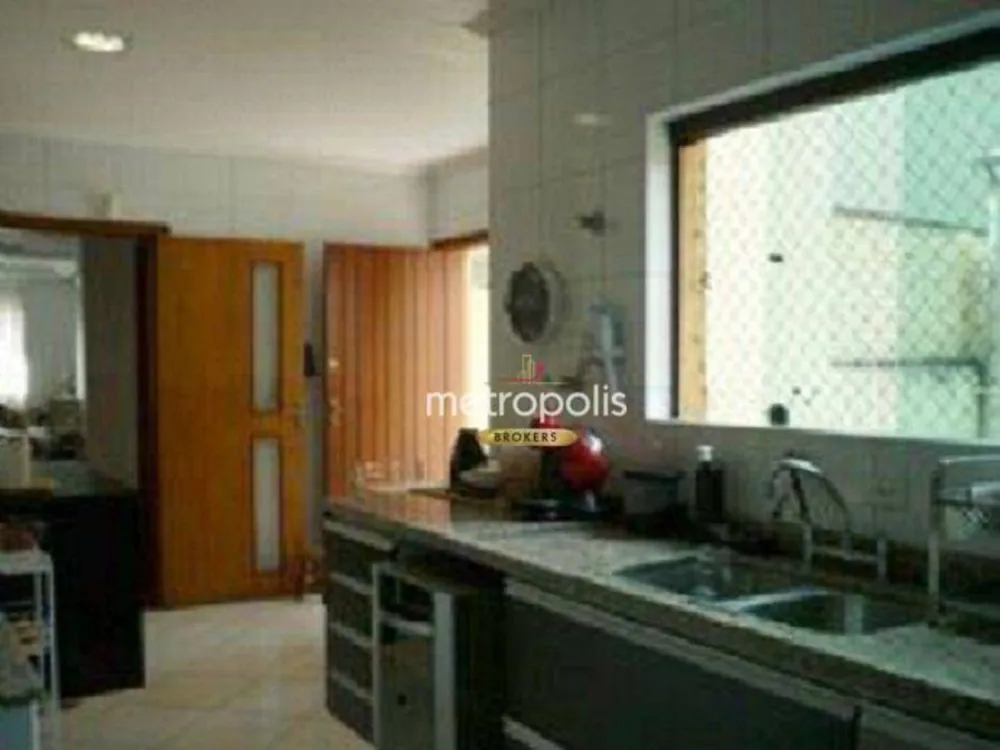 Casa, 4 quartos, 240 m² - Foto 9