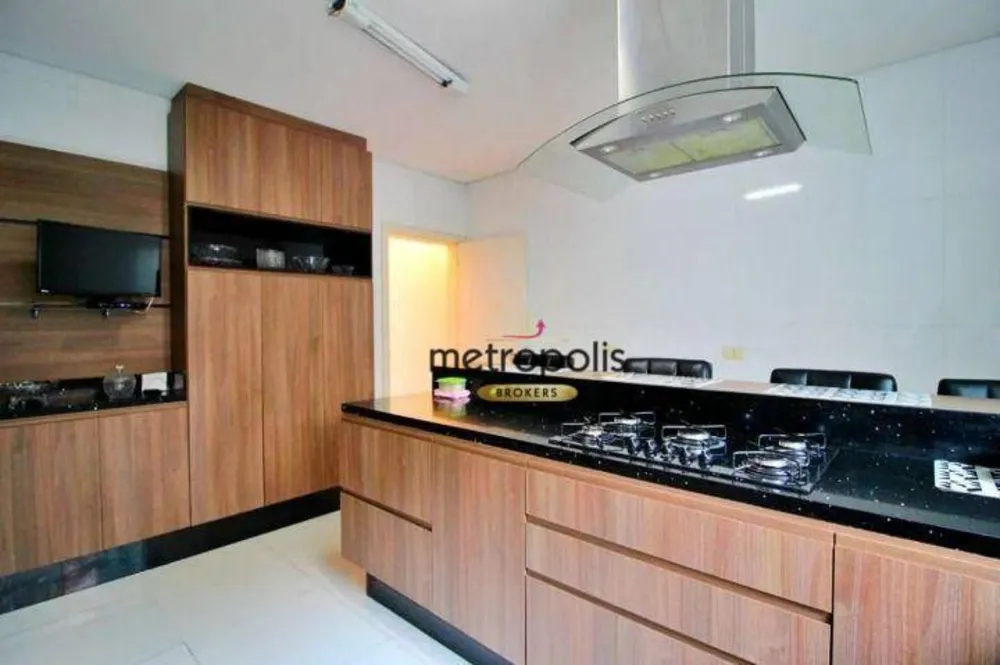 Sobrado, 3 quartos, 200 m² - Foto 3