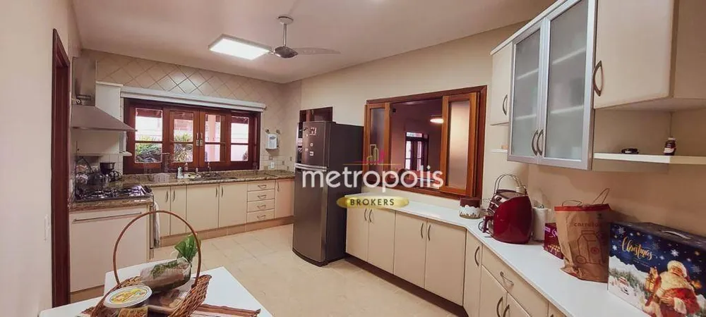 Casa, 4 quartos, 294 m² - Foto 4