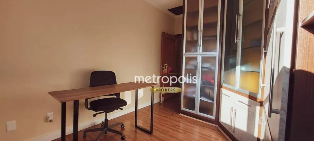 Casa, 4 quartos, 294 m² - Foto 2