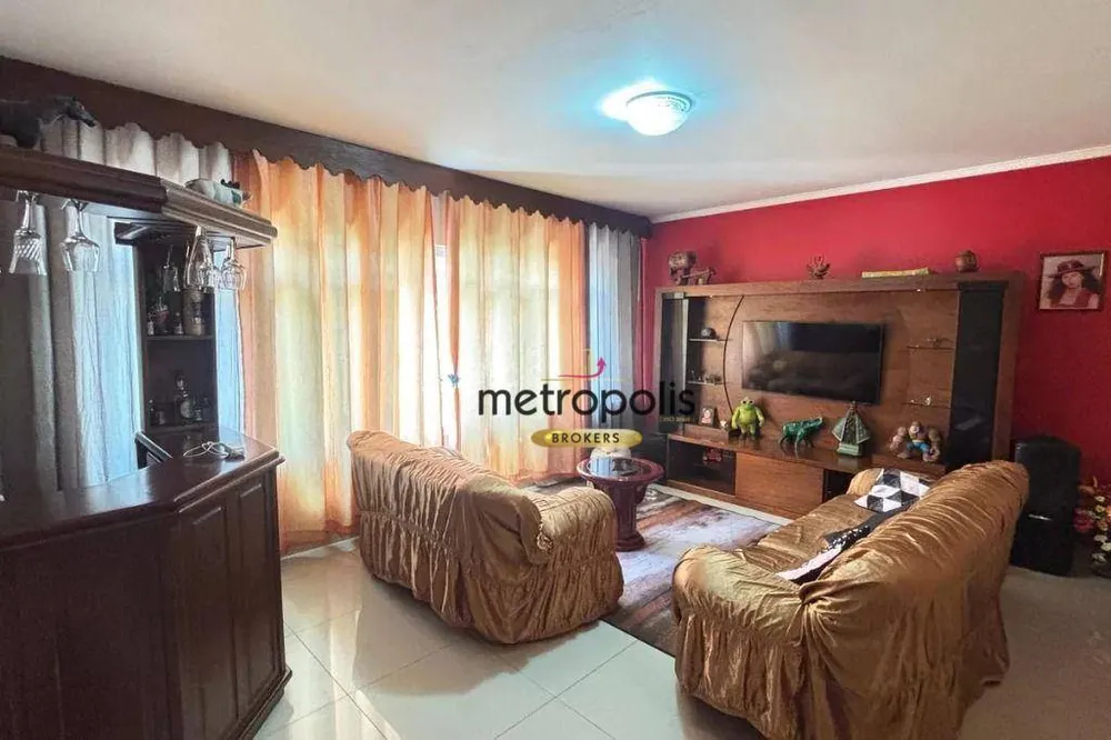 Sobrado, 4 quartos, 209 m² - Foto 1