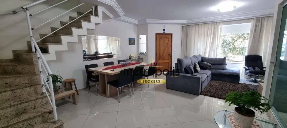 Sobrado, 3 quartos, 203 m² - Foto 1