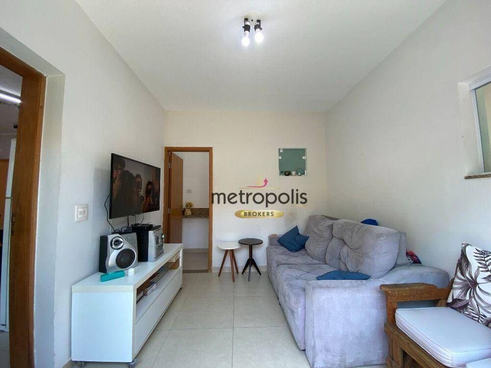 Sobrado à venda com 3 quartos, 209m² - Foto 2
