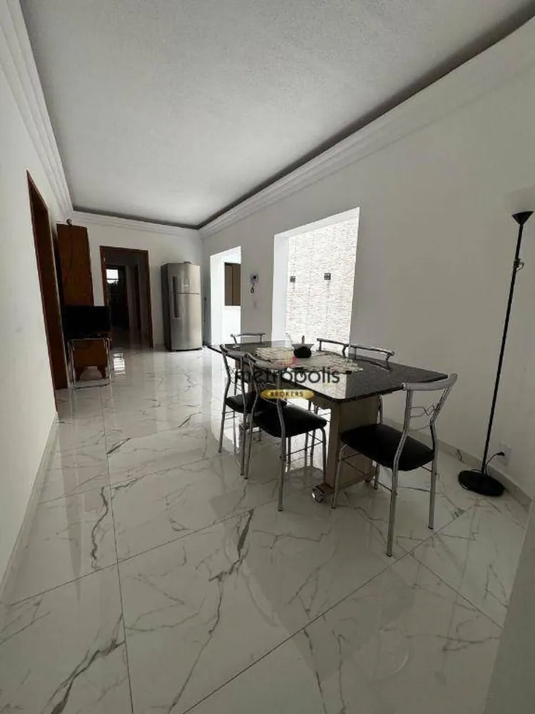 Casa, 3 quartos, 255 m² - Foto 2
