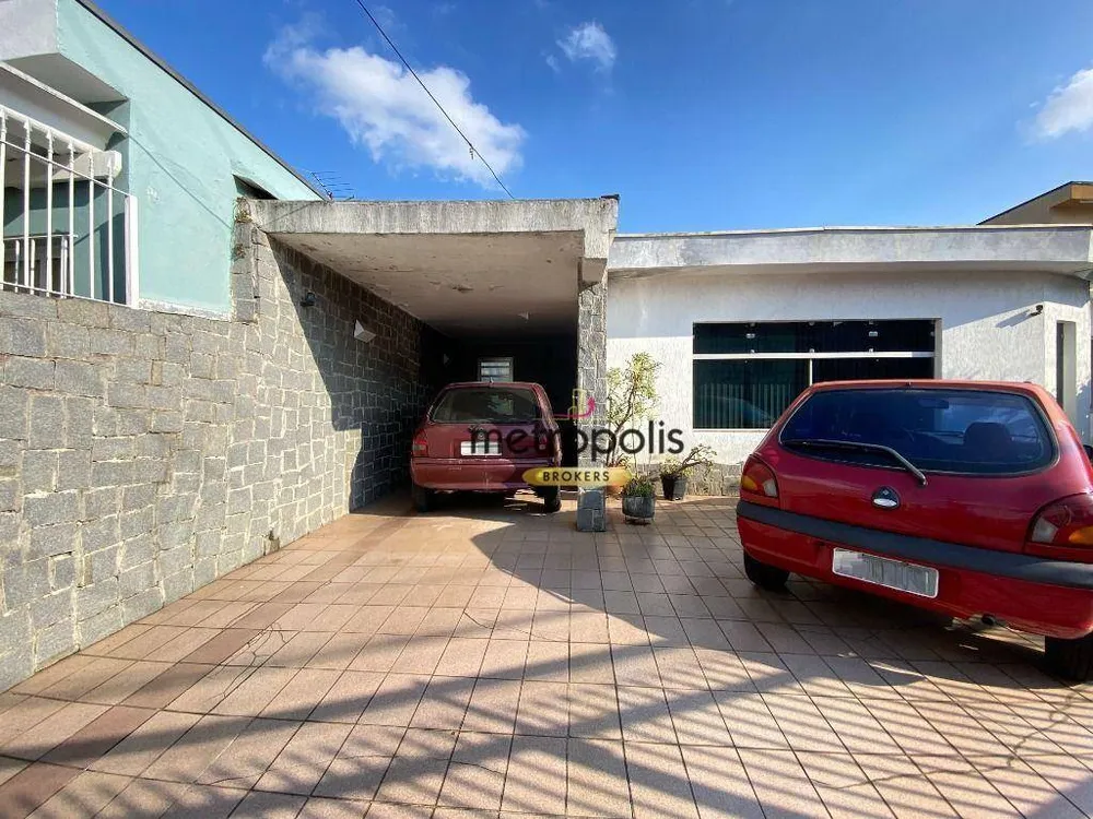 Casa, 3 quartos, 168 m² - Foto 2