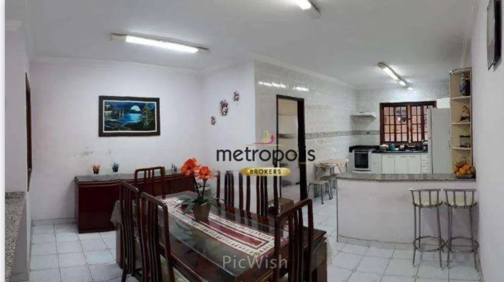 Sobrado, 3 quartos, 256 m² - Foto 2