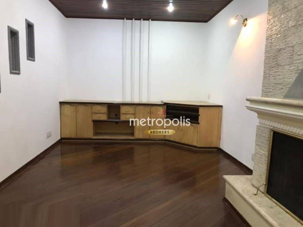 Casa à venda e aluguel com 2 quartos, 216m² - Foto 1