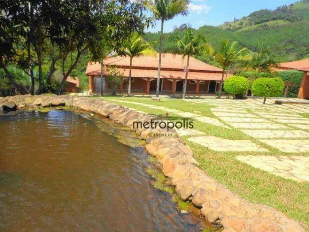 Chácara, 10 quartos, 8000 m² - Foto 6