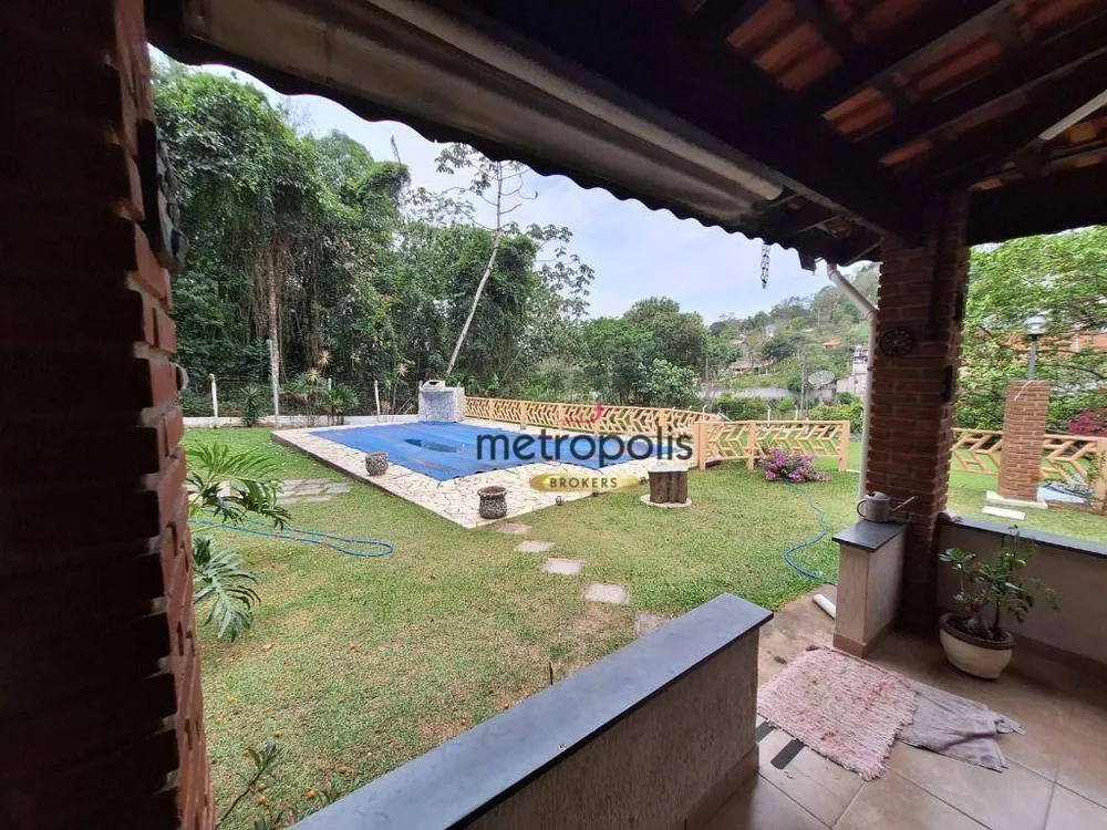 Chácara, 3 quartos, 2100 m² - Foto 2