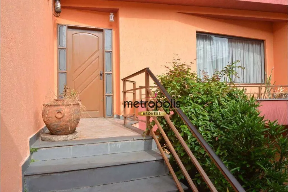Sobrado, 3 quartos, 236 m² - Foto 4