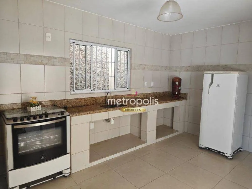 Sobrado, 4 quartos, 230 m² - Foto 2