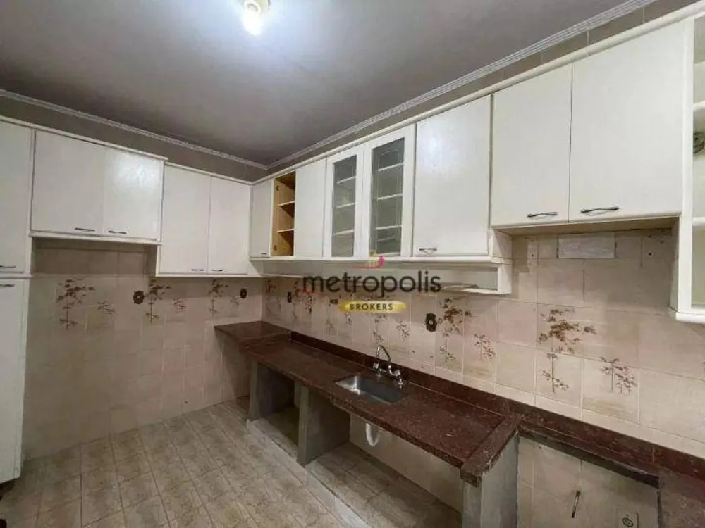 Sobrado, 3 quartos, 228 m² - Foto 1