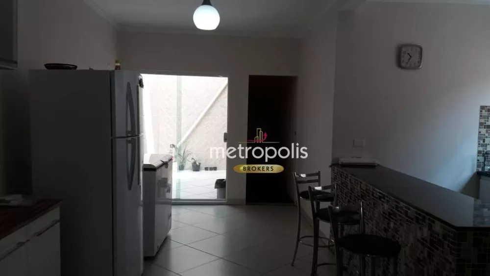 Casa, 3 quartos, 252 m² - Foto 10
