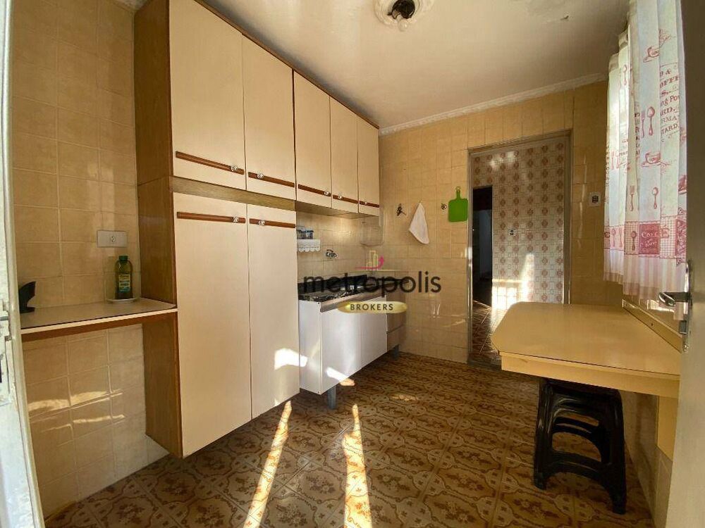 Casa à venda com 3 quartos, 176m² - Foto 2