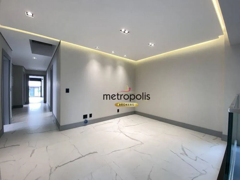 Sobrado, 4 quartos, 579 m² - Foto 2