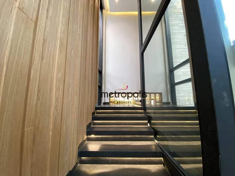 Sobrado, 4 quartos, 579 m² - Foto 1