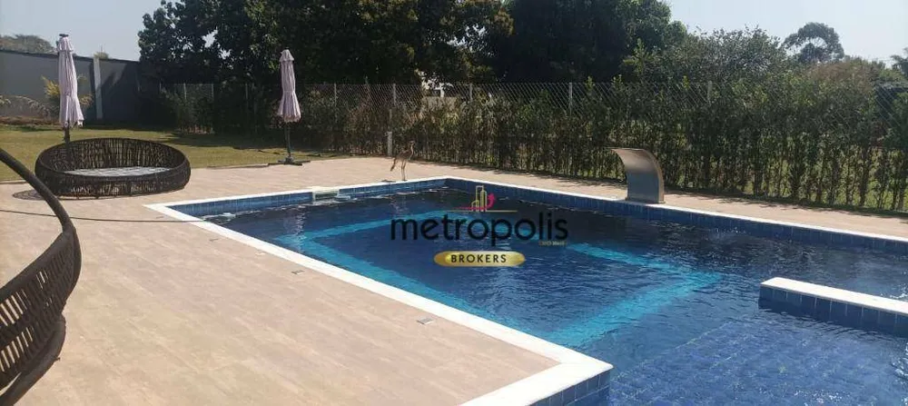Sobrado, 3 quartos, 200 m² - Foto 1