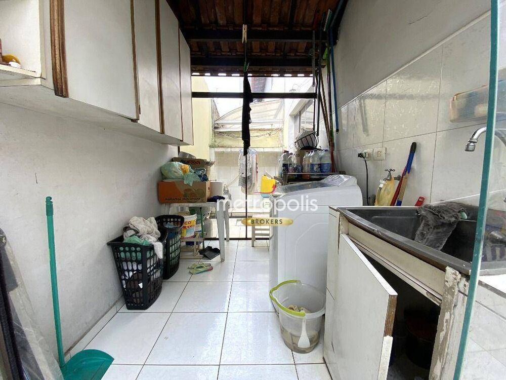 Sobrado à venda e aluguel com 4 quartos, 307m² - Foto 8