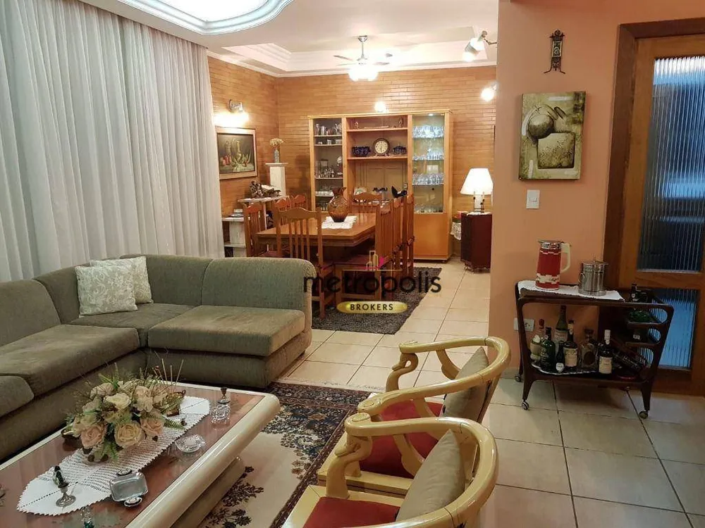 Casa, 3 quartos, 308 m² - Foto 1
