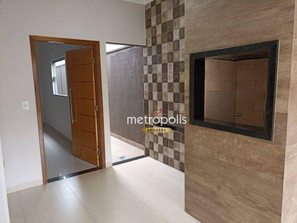Casa à venda com 3 quartos, 120m² - Foto 2