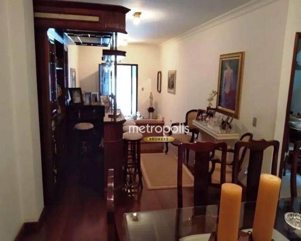 Sobrado à venda com 3 quartos, 268m² - Foto 1