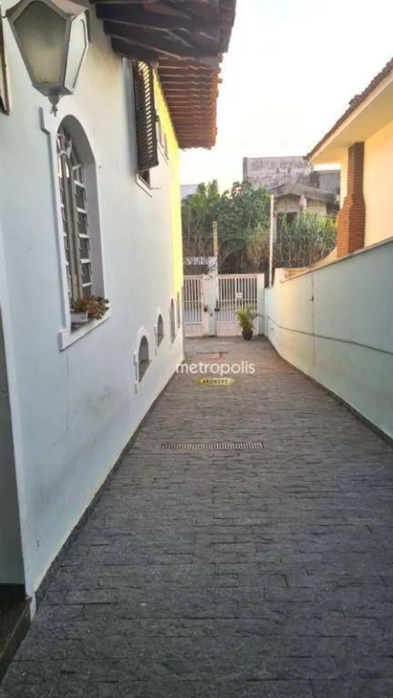 Sobrado, 3 quartos, 271 m² - Foto 1