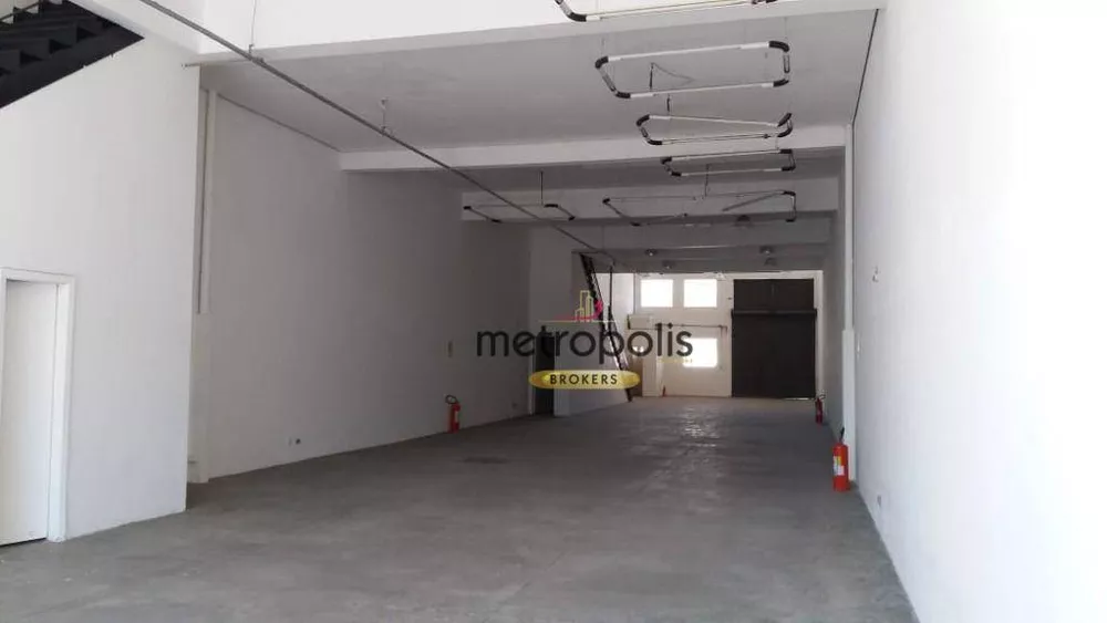 Depósito-Galpão, 950 m² - Foto 1