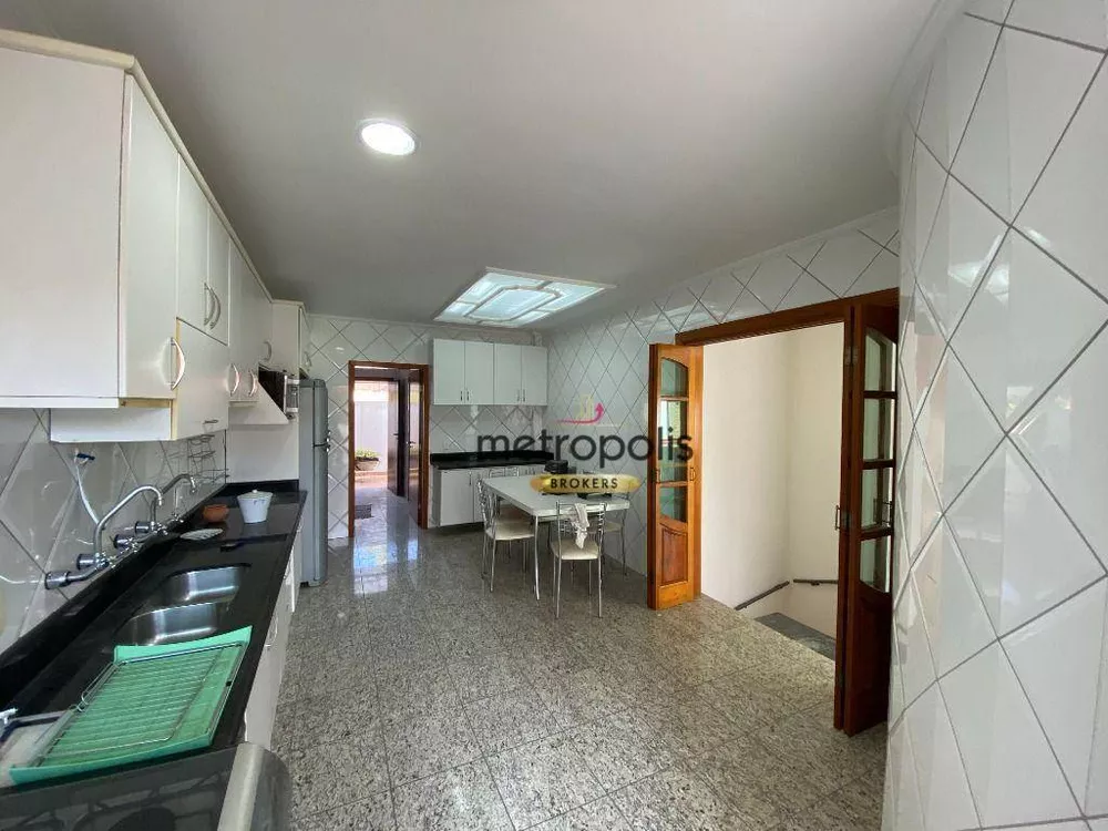 Sobrado, 4 quartos, 390 m² - Foto 2