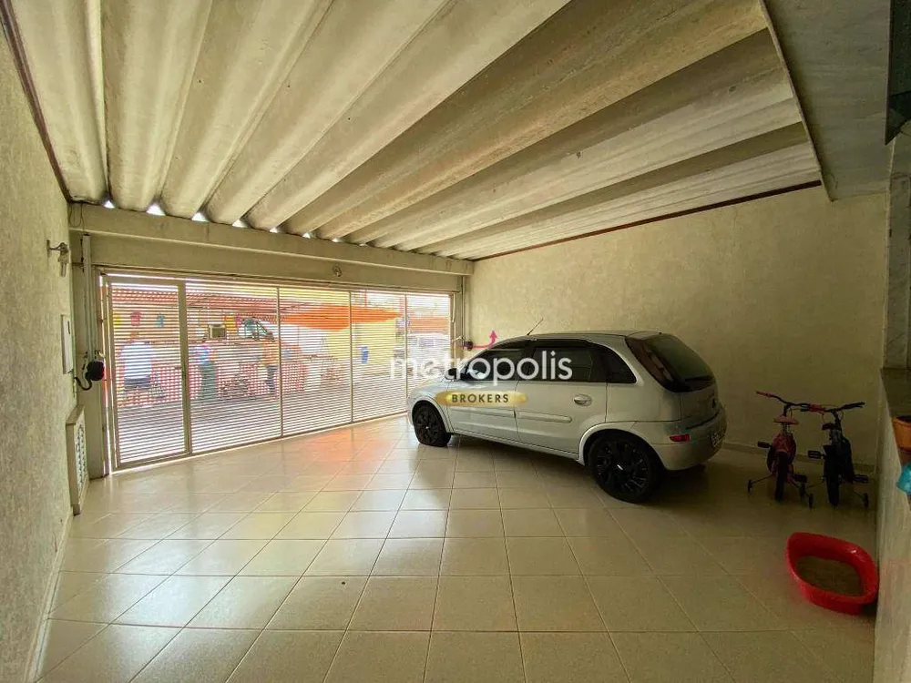 Sobrado, 4 quartos, 243 m² - Foto 2