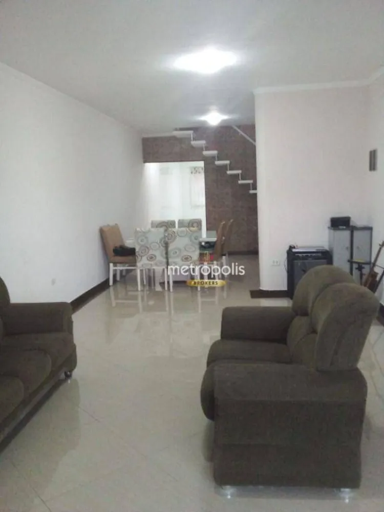 Sobrado, 3 quartos, 246 m² - Foto 2