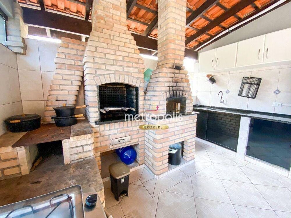 Casa de Condomínio à venda com 5 quartos, 350m² - Foto 1