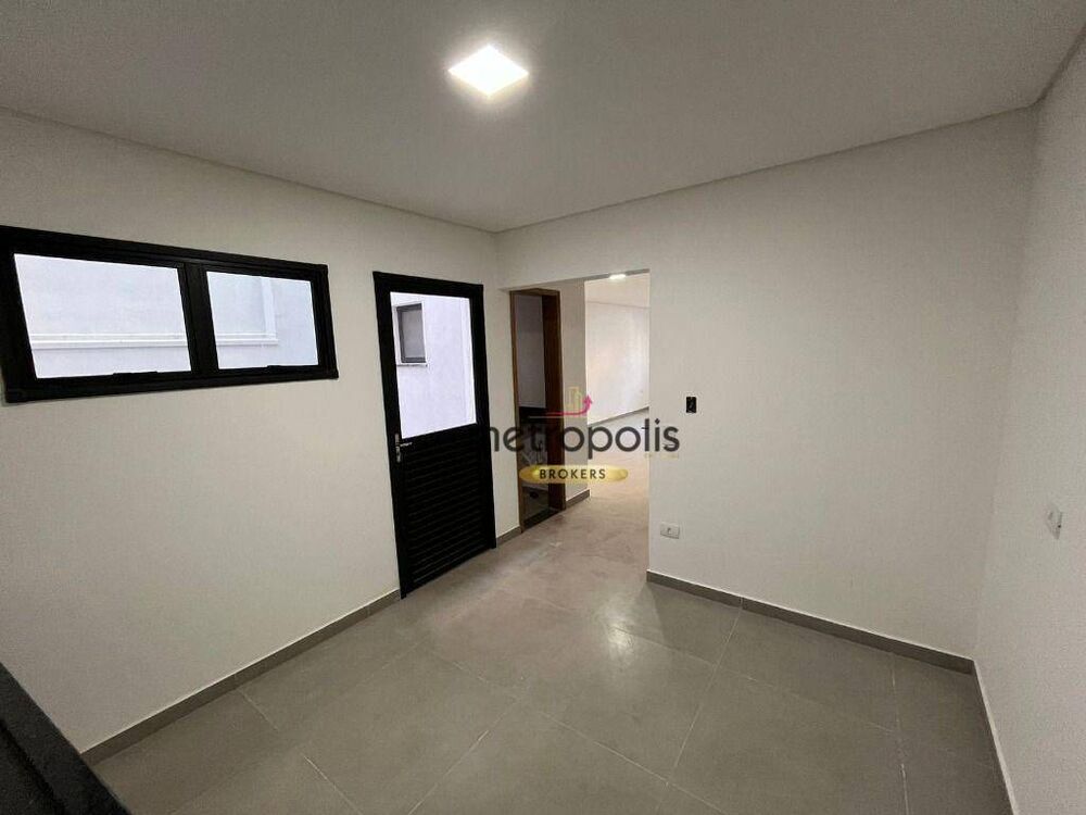 Sobrado à venda com 3 quartos, 136m² - Foto 2